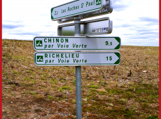 Panneaux directionnels de voie verte pour Chinon-Richelieu (37)