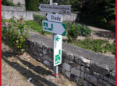 Depuis plusieurs mois, nous concevons et posons les panneaux des voies vertes dans les Deux-Sèvres.