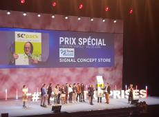 Remise du prix spécial Tours Métropole Val de Loire pour l'équipe de Signal Concept en présence de Jean-Luc Galliot